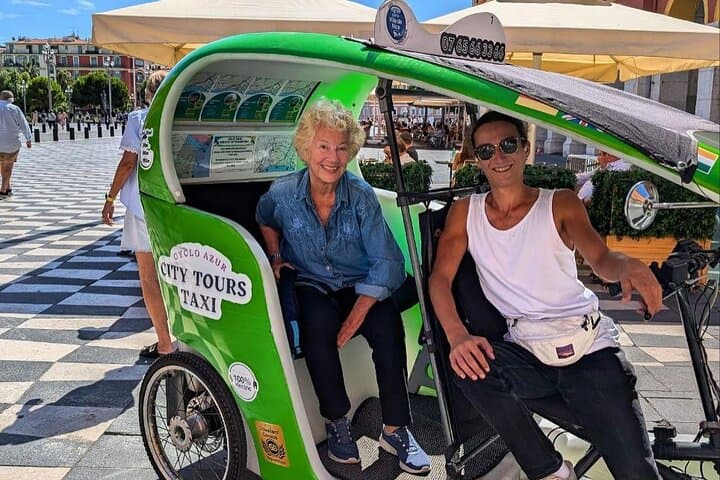 Nice Eco-Friendly Bike Taxi Tour: Private Guided Pedicab Sightseeing photo 2