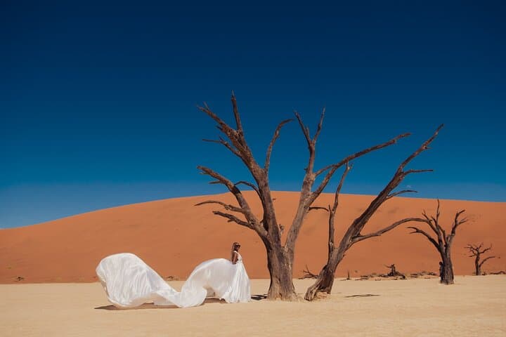 3-Day Guided Sossusvlei Tour from Windhoek — Sossusvlei, Deadvlei & Sesriem Canyon
