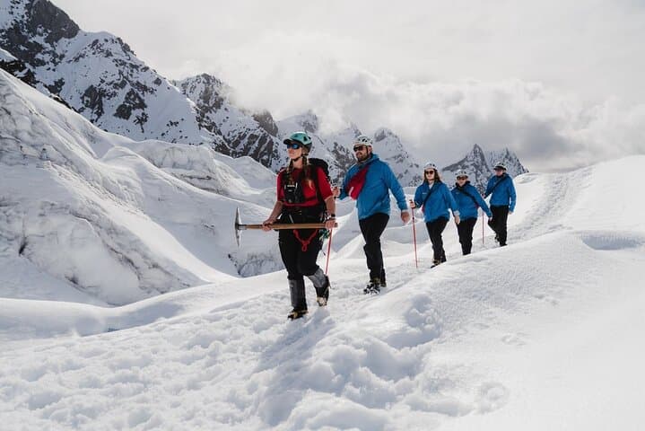 Franz Josef Glacier Heli-Hike: Small-Group Bespoke Glacier Experience with Lunch