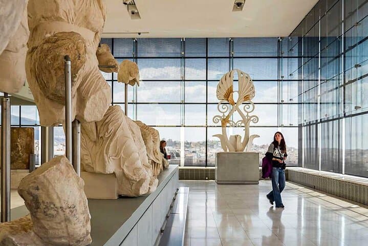 Acropolis Museum Family Treasure Hunt: Interactive Guided Tour in Athens