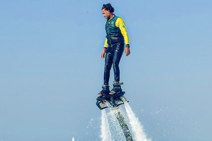 Flyboarding in Dubai Harbour: Private 30-Minute Thrill Above the Water photo 2