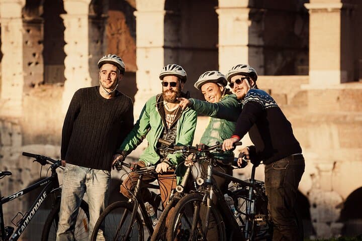 Taste of Rome: 2.5-Hour Cannondale E-Bike Tour of Colosseum, Trevi & Spanish Steps photo 4