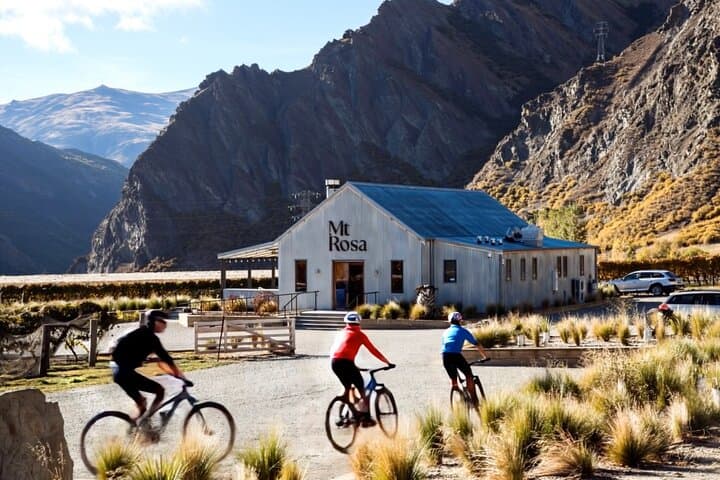 Gibbston Valley Cycling & Wine Tasting: Self-Guided Audio Bike Tour