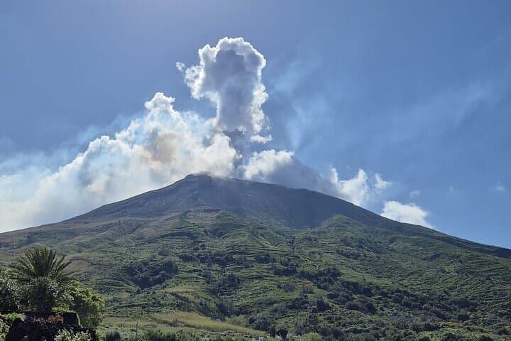 Sunset Trek to Stromboli's Craters: Guided Volcano Hike in the Aeolian Islands