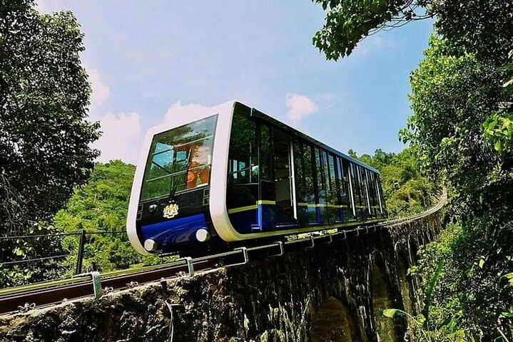 Penang Hill Fast Lane & George Town City Tour: Temples, Colonial Streets, Panoramic Views photo 5