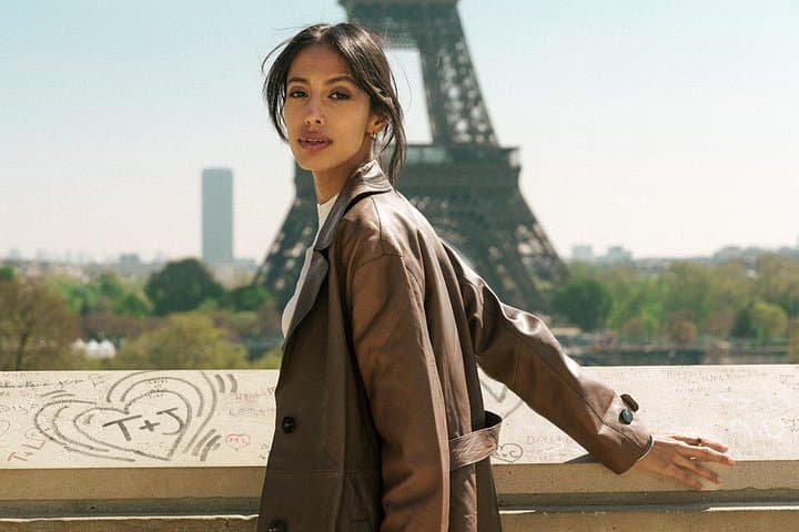 Eiffel Tower Vintage Photoshoot: Paris Film-Style Portrait Session photo 4