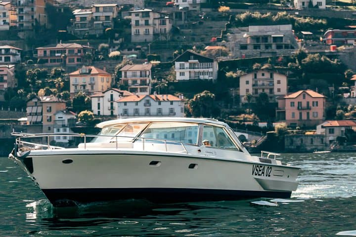 3-Hour Private Colombo Speedboat Tour on Lake Como — Villas, Views & Villa Balbianello photo 1