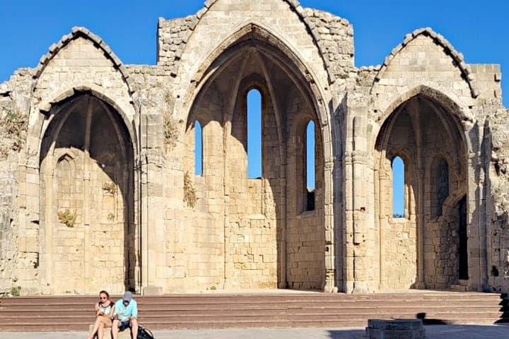 Rhodes Medieval City Treasure Hunt and Food-Stop Guided Tour photo 4