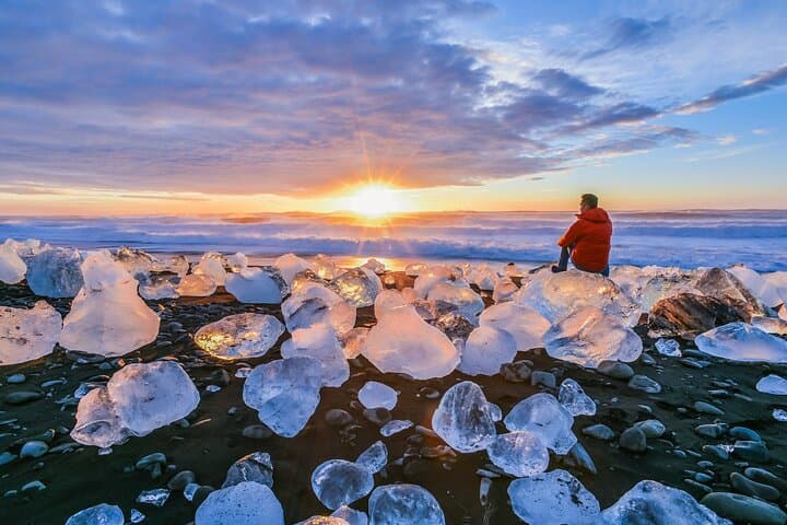 Iceland 2-Day South Coast: Ice Cave, Jökulsárlón Glacier Lagoon & Northern Lights