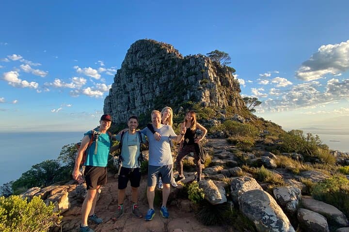Lion's Head Sunrise & Sunset Hike — 5 km Loop with 360° Cape Town Views