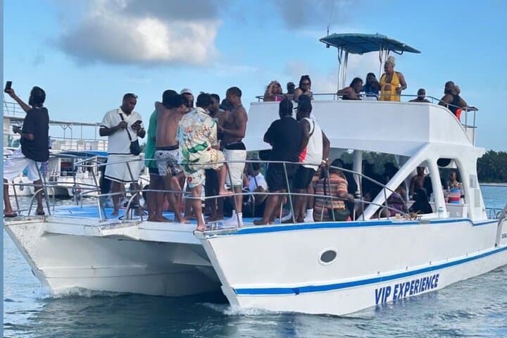 Punta Cana Hip-Hop Party Boat: DJ, Open Bar & Sandbar Snorkel photo 1