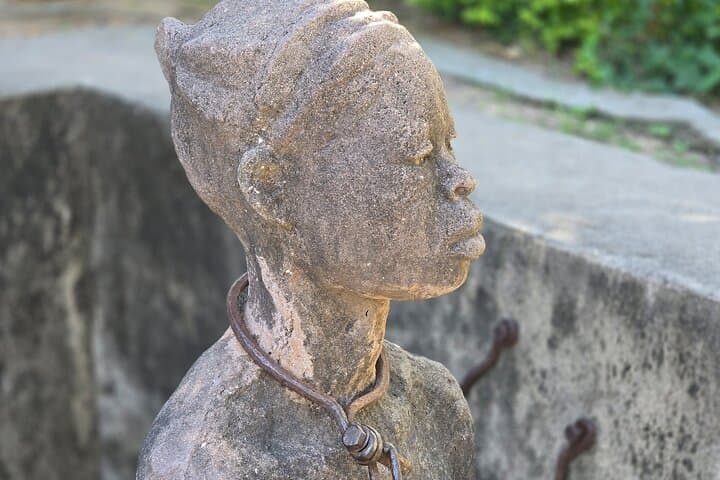 Stone Town Walking Tour & Lukmaan Lunch — Explore Zanzibar's Historic Heart