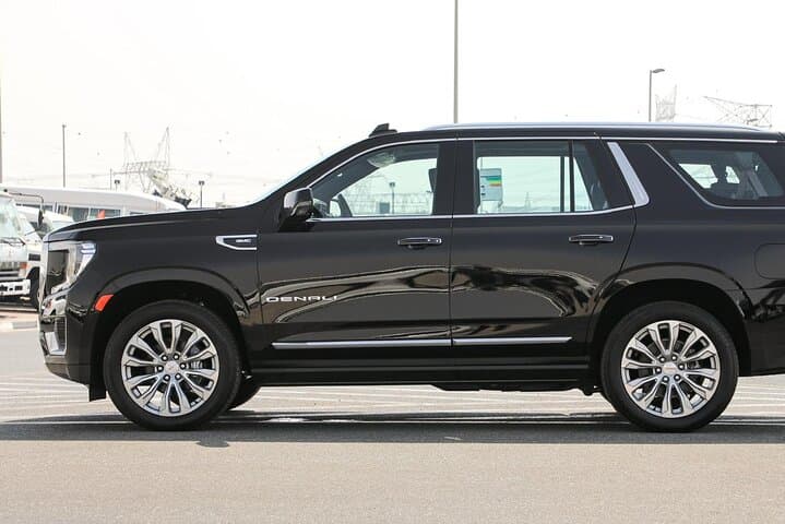 Private Limousine Dubai Transport Experience: Luxury Chauffeur Service & Custom Routes photo 5