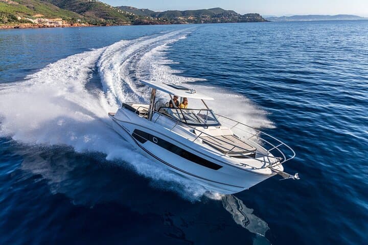Gulf of Saint-Tropez Private Boat Tour: Half & Full-Day Cruises from Sainte-Maxime
