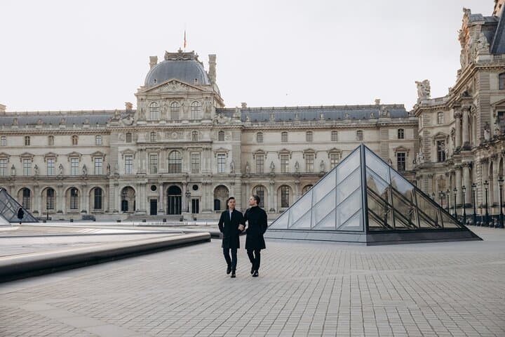 Paris Inclusive LGBTQ+ Couple Photoshoot — Pride-Friendly Professional Session photo 4