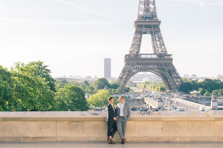 Paris Inclusive LGBTQ+ Couple Photoshoot — Pride-Friendly Professional Session photo 6