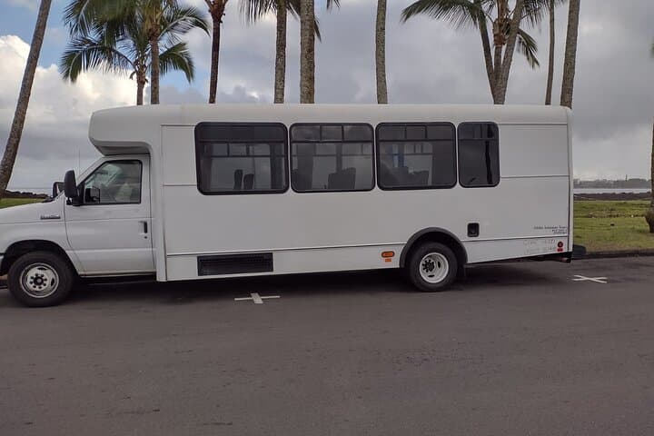 Hilo Mini-Bus Rental — 25‑Seat Shuttle with Driver‑Guide on Hawaii Island photo 5