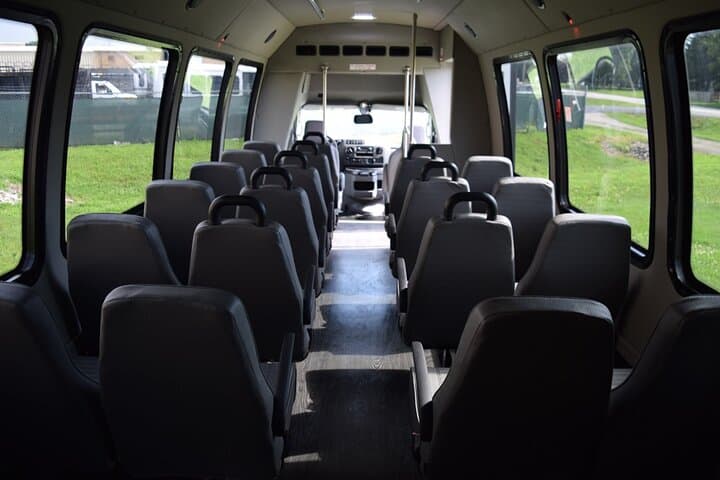 Hilo Mini-Bus Rental — 25‑Seat Shuttle with Driver‑Guide on Hawaii Island photo 6