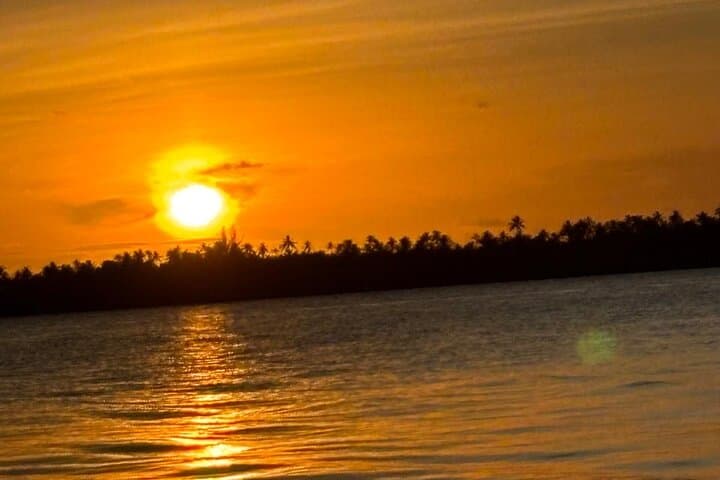 Leeward Islands Catamaran Cruise: 7-Day Polynesian Lagoon Adventure photo 2