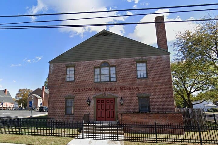 Explore Dover's Downtown: Self-Guided Smartphone Walking Tour of Revolutionary Sites photo 6