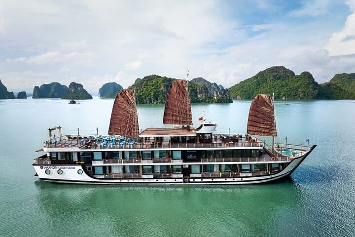Amanda Cruise: Luxury 2-Day Halong & Lan Ha Bay Cruise Guide