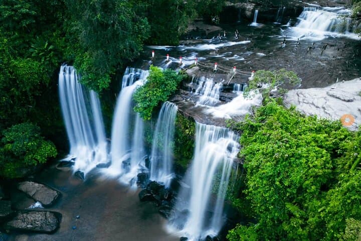 Kulen Waterfall & River of 1,000 Lingas Day Tour from Siem Reap