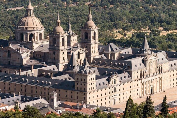 Private Day Tour to El Escorial and Segovia from Madrid photo 3