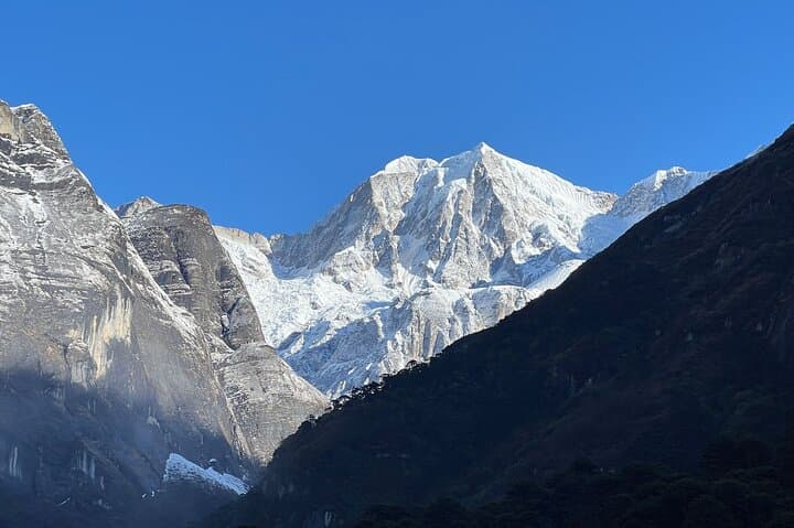 Makalu Base Camp Trek: Remote 15-Day Himalayan Route to 4,870m photo 4