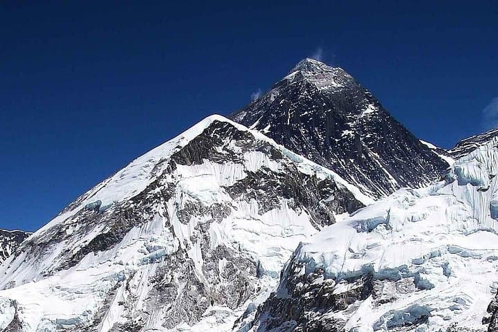 Everest Base Camp Trek Heli Out — 11-Day Khumbu Trek with Kala Patthar Sunrise photo 2