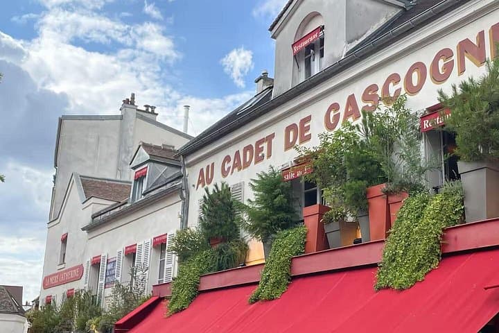 Montmartre Food & Wine Walking Tour: Cheese, Pastries & Local Vineyard Tastes photo 3
