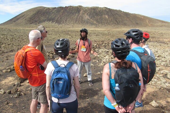 E‑Biking Among Volcanoes: Corralejo Electric Bike Tour on Fuerteventura photo 3