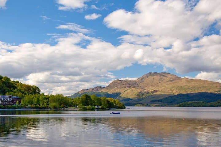 Full-Day Loch Lomond, The Kelpies & Blackness Distillery Tour from Edinburgh