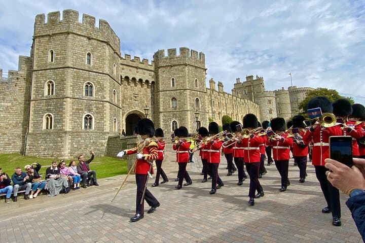 Windsor, Stonehenge & Bath Day Trip from London — 12‑Hour Guided Tour