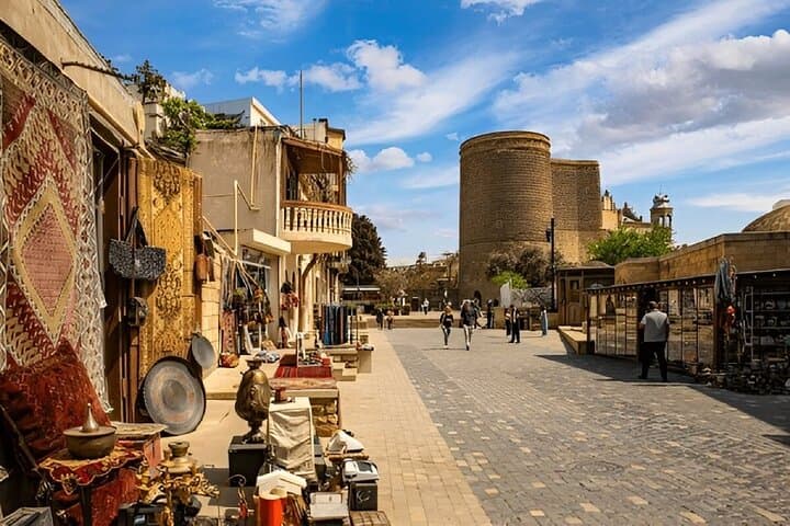 4-Day Local Immersion in Azerbaijan: Baku, Gobustan & Lahij