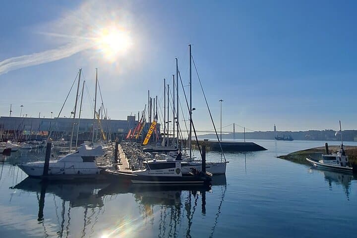 Sunset Sail on Lisbon's Tagus River: 2-Hour Boat Tour with Welcome Drink photo 3