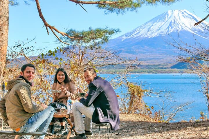 Private Mt Fuji Day Tour with Lake Motosu BBQ & Hidden Gems