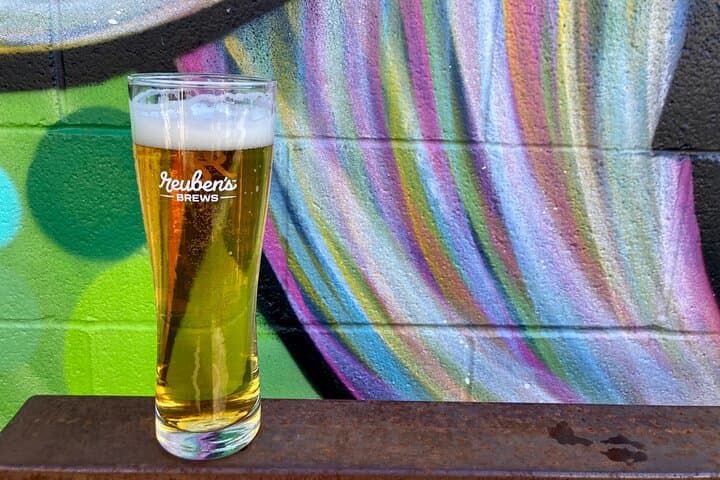 Seattle Beer Wander: Ballard Brewery District Craft Beer Walking Tour photo 3