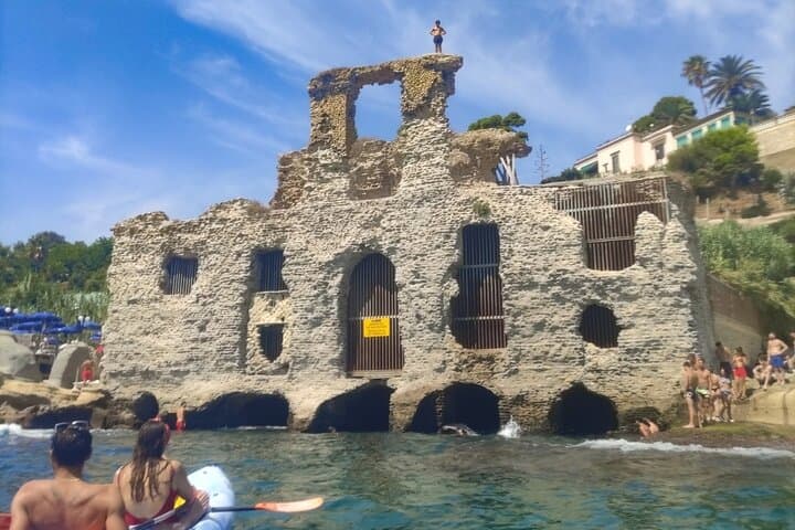 Kayaking Posillipo Naples: Gaiola Marine Park & Marechiaro Guided Tour photo 5