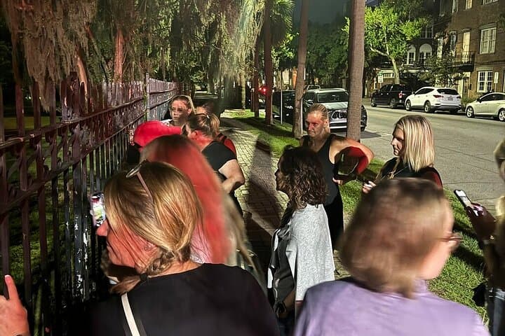 Savannah Dead of Night: Ghost Walking Tour Through the Historic District photo 5