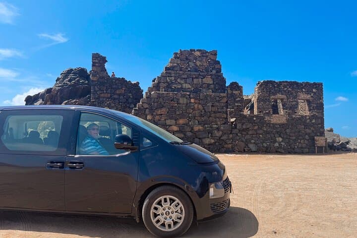 Private 6-Hour Aruba Island Tour: Beaches, Caves & Rock Formations photo 4