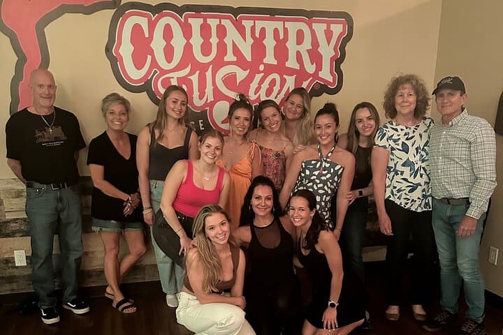 Private Dance Lesson Near Grand Ole Opry: Learn Nashville Line Dances with an Off-Broadway Pro