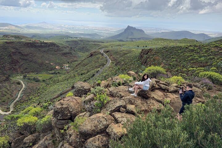 Gran Canaria Cave, Oasis & Red-Gorge Day Hike with Canarian Picnic photo 5