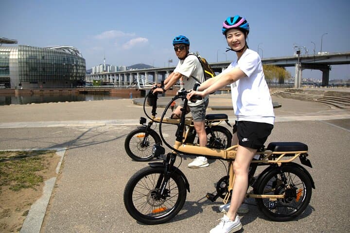 ENKO Electric Bike Ride on Seoul's Han River Bike Path