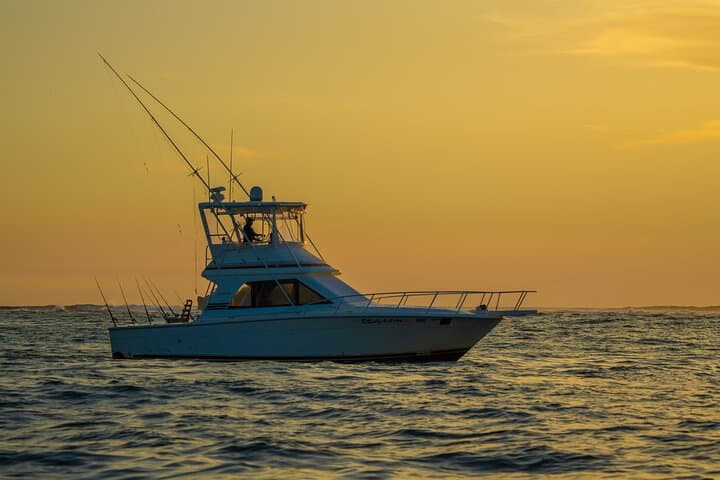 Private Boat Trip with Snorkeling and Sunset in Tamarindo, Costa Rica photo 1