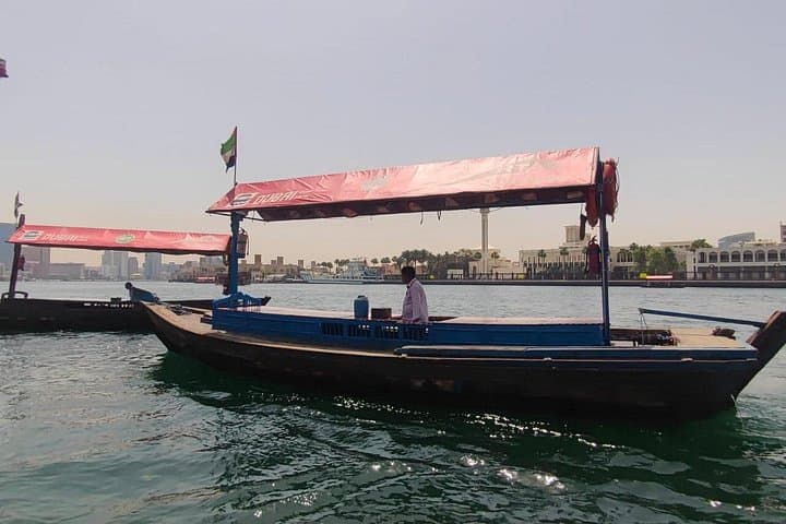 Dubai Walking Tour: From Souks to Skyscrapers Along Dubai Creek photo 3