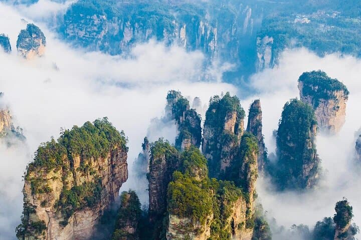 VIP One-Day Zhangjiajie National Forest Park Private Tour — Tianzi & Avatar Peaks photo 3
