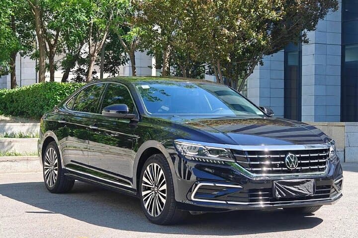Abu Dhabi Airport (AUH) to Abu Dhabi Private Arrival Transfer photo 3