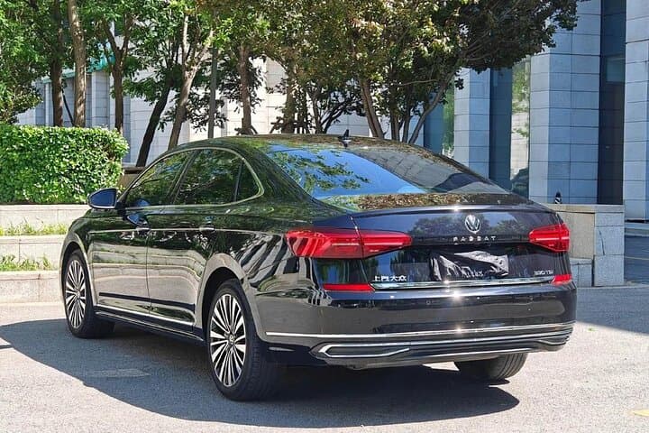 Abu Dhabi Airport (AUH) to Abu Dhabi Private Arrival Transfer photo 4