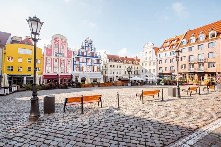 Bike Tour of Szczecin Old Town: Chrobry Embankment, Cathedral & Riverside Routes photo 3