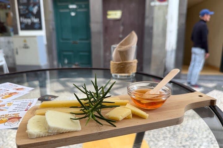 Madeira Walking Food Tour: Self-Guided Funchal Tapas & Wine Stroll photo 4
